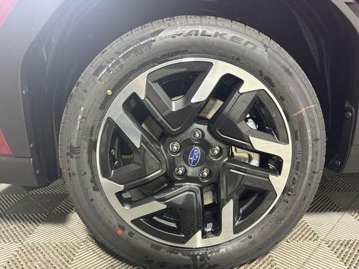 2025 Subaru Forester Hybrid Premium