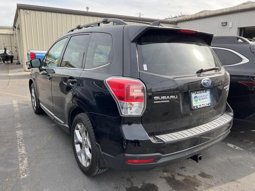 2017 Subaru Forester 2.5i Touring