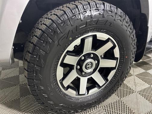 2021 Toyota 4Runner TRD Off Road