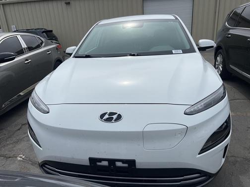 2023 Hyundai KONA EV SE