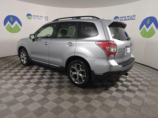 2016 Subaru Forester 2.5i Touring