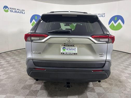 Silver Sky Metallic 2019 Toyota RAV4 XLE