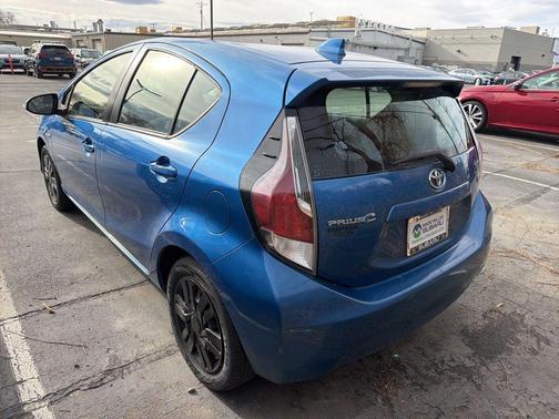 2016 Toyota Prius c Four