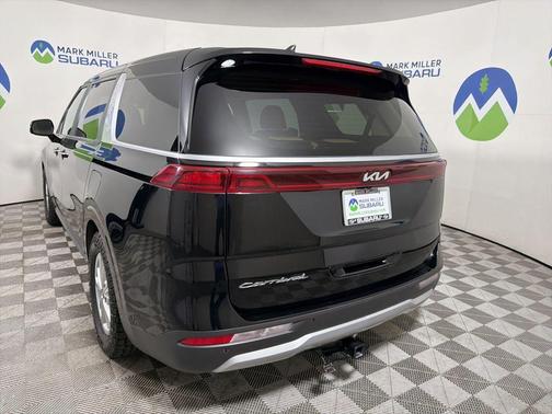 2022 Kia Carnival LXS