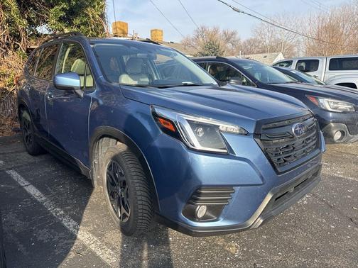 2023 Subaru Forester Premium