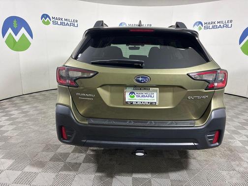 Autumn Green Metallic 2022 Subaru Outback Premium