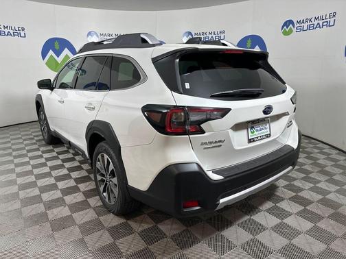 2025 Subaru Outback Touring XT