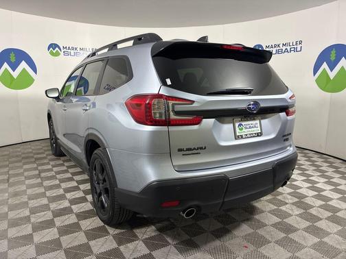 Ice Silver Metallic 2025 Subaru Ascent Onyx Edition Touring