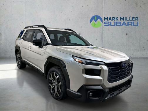 Crystal White Pearl 2026 Subaru Outback Touring XT