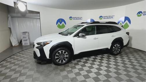 2025 Subaru Outback Touring