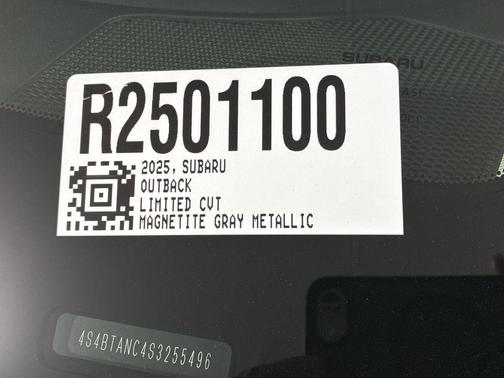 Magnetite Gray Metallic 2025 Subaru Outback Limited