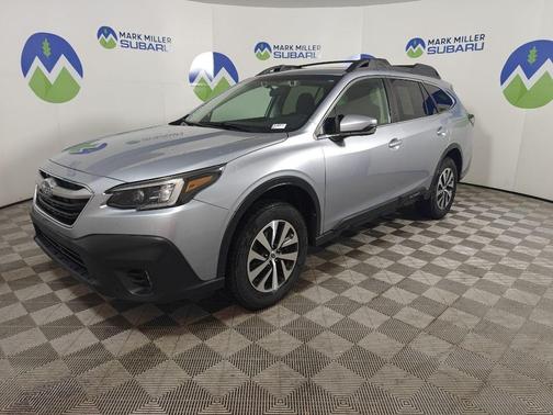 Ice Silver Metallic 2021 Subaru Outback Premium