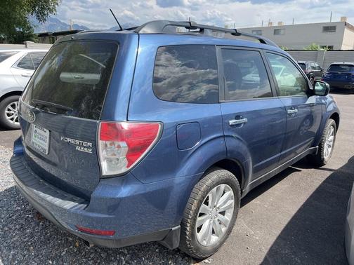 2013 Subaru Forester 2.5X Limited