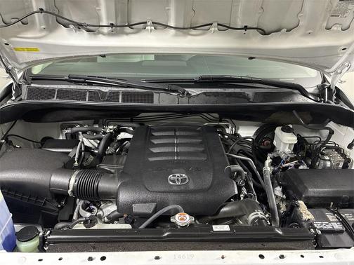 2019 Toyota Sequoia SR5