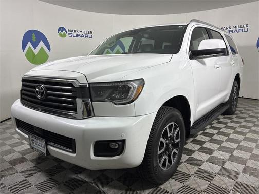 2019 Toyota Sequoia SR5