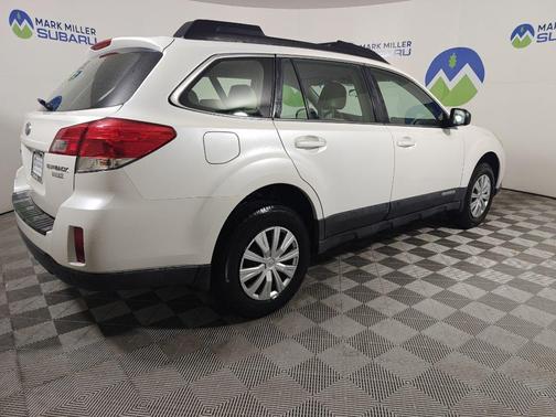 2011 Subaru Outback 2.5i