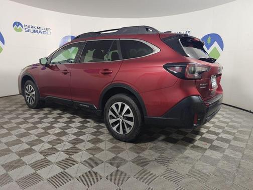 2022 Subaru Outback Premium
