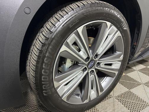 2024 Subaru Solterra Limited