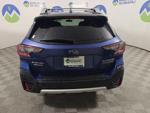 2022 Subaru Outback Touring XT