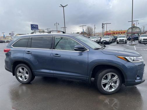 2018 Toyota Highlander 