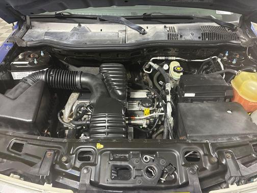 2005 Saturn Vue BASE