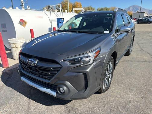 2023 Subaru Outback Touring XT