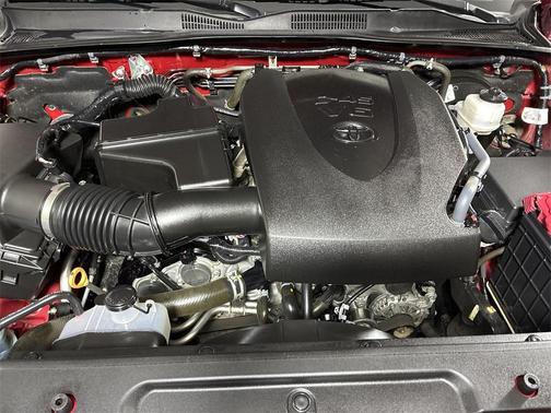 2020 Toyota Tacoma SR