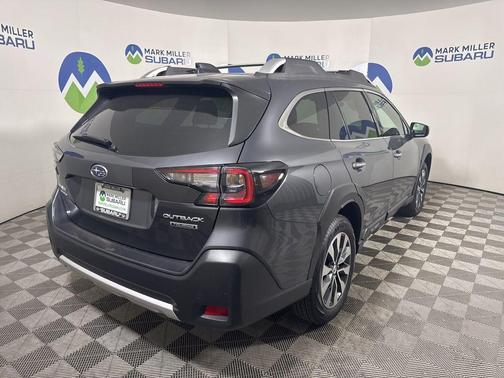 2023 Subaru Outback Touring