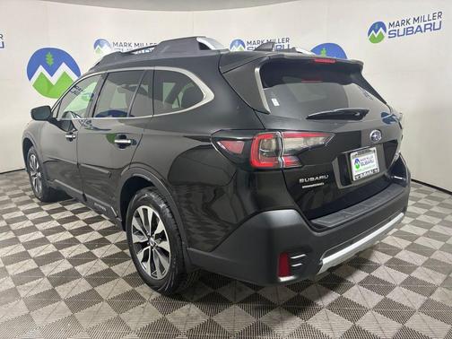 2020 Subaru Outback Touring XT