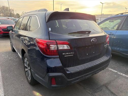 2018 Subaru Outback 3.6R Touring