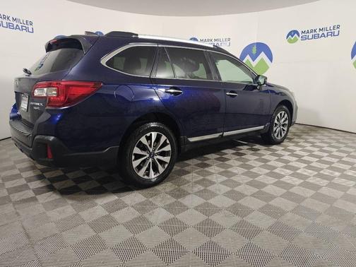 2018 Subaru Outback 3.6R Touring