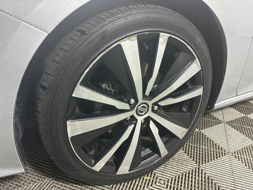 2020 Nissan Altima 2.5 SR