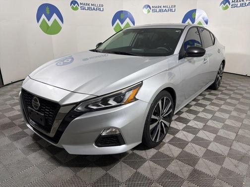 2020 Nissan Altima 2.5 SR