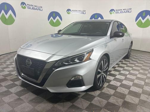 2020 Nissan Altima 2.5 SR