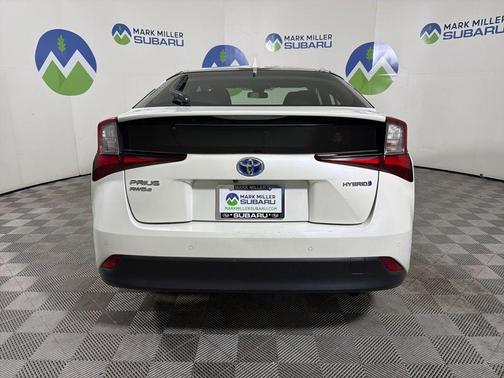 2019 Toyota Prius LE