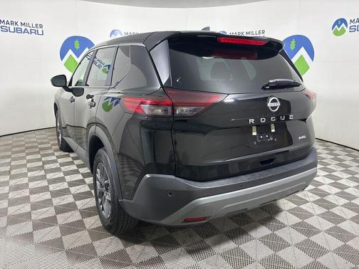 Black 2023 Nissan Rogue S
