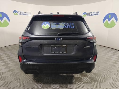 Magnetite Gray Metallic 2025 Subaru Forester Hybrid