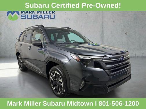 Magnetite Gray Metallic 2025 Subaru Forester Hybrid