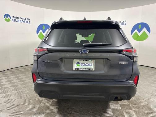 Magnetite Gray Metallic 2025 Subaru Forester Hybrid