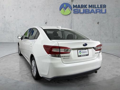 Crystal White Pearl 2018 Subaru Impreza 2.0i Premium