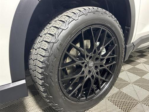 2024 Subaru Ascent Touring