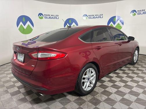 Ruby Red Metallic 2016 Ford Fusion SE