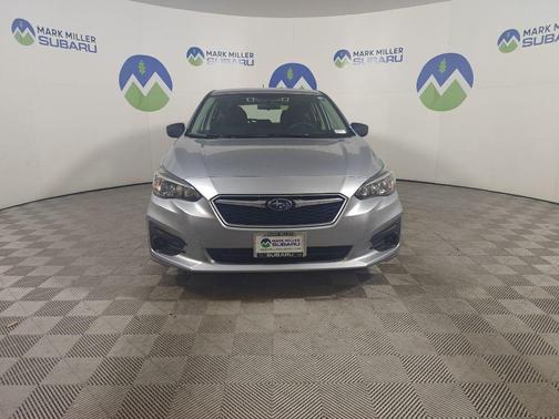 2019 Subaru Impreza 2.0i
