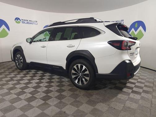 2023 Subaru Outback Touring XT