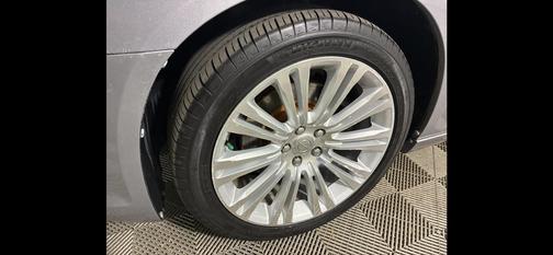 2014 Chrysler 300C Base