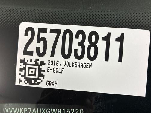 2016 Volkswagen e-Golf SE