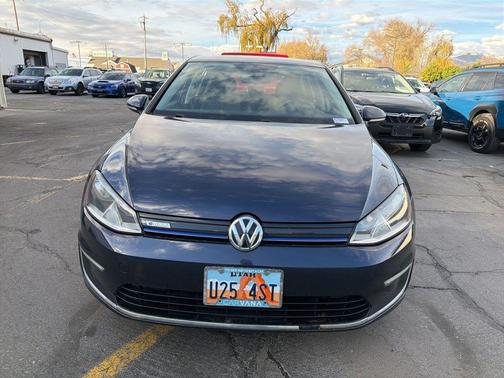 2016 Volkswagen e-Golf SE