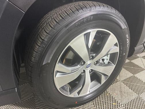 2025 Subaru Ascent Premium