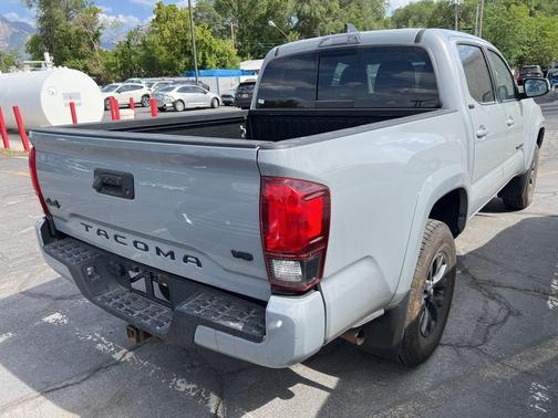 2020 Toyota Tacoma SR5