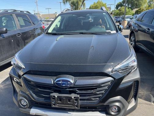 2023 Subaru Outback Touring